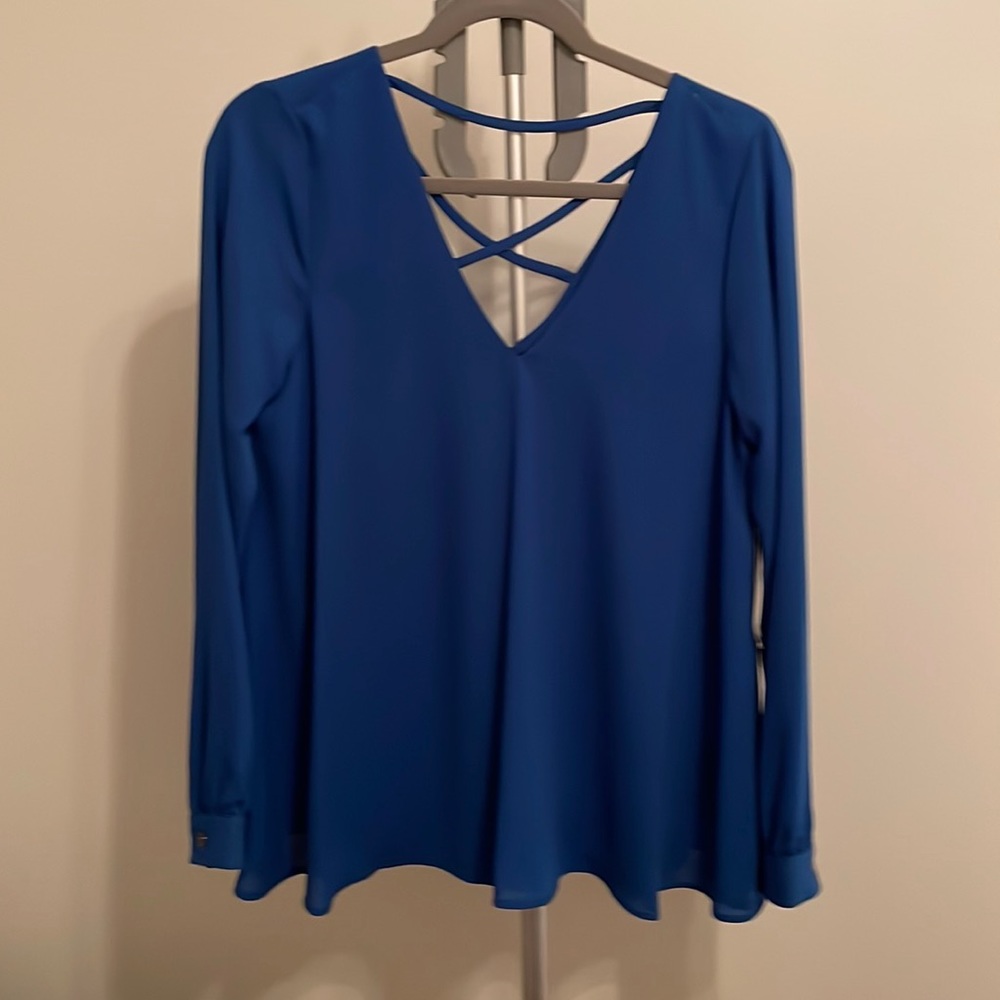 Karen Kane Cross Back Top Blouse